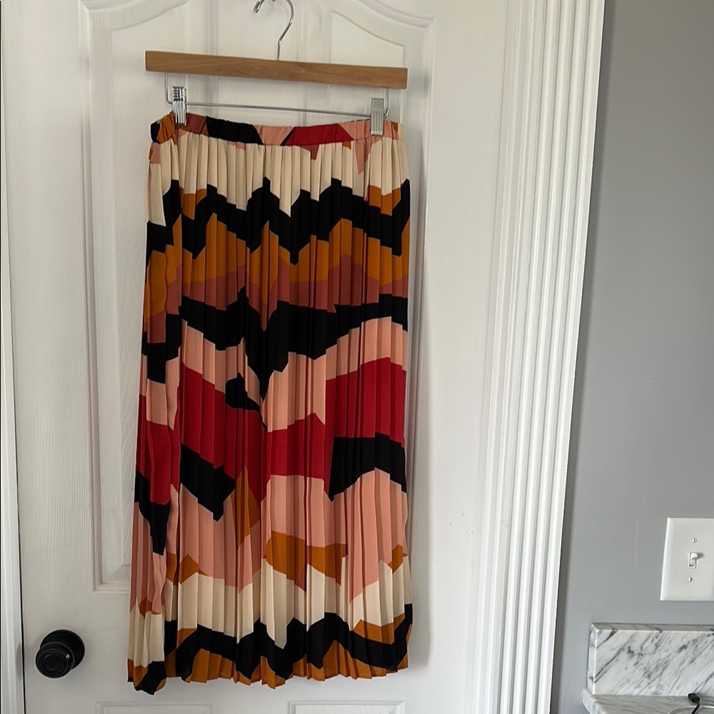 Eva Mendes for New York & Company Red and Orange Pleated Midi Skirt